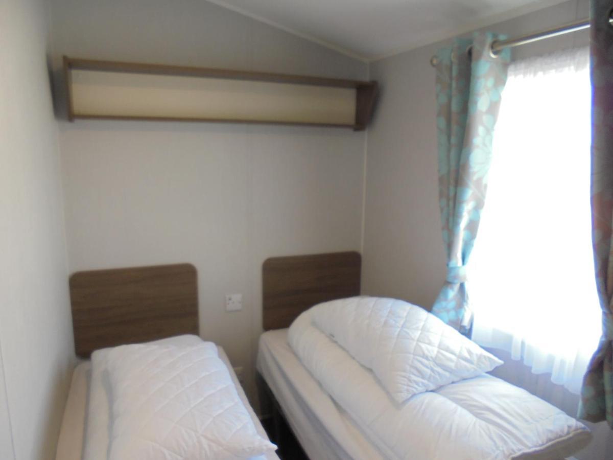Kingfisher : Seasons:- 8 Berth, Central Heated, Close To Site Shop Інголдмеллс Екстер'єр фото
