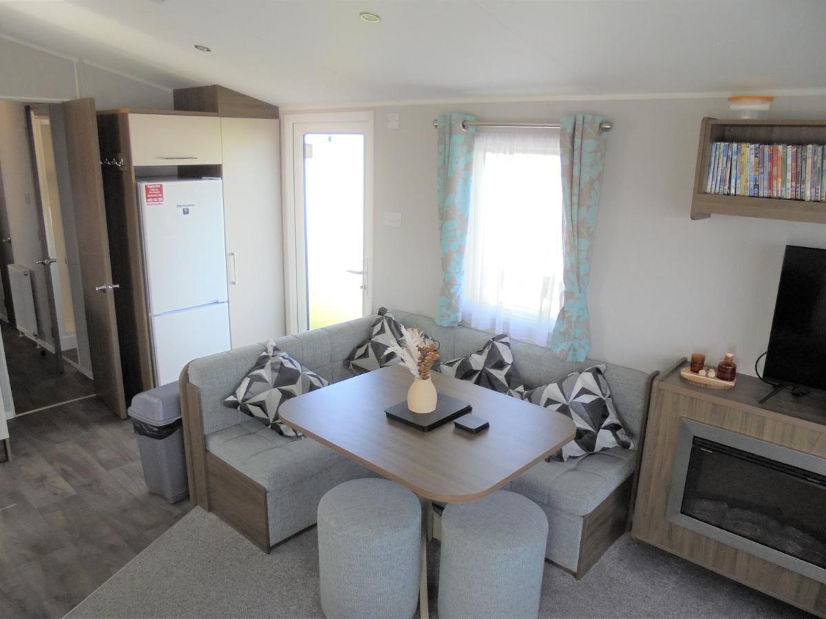 Kingfisher : Seasons:- 8 Berth, Central Heated, Close To Site Shop Інголдмеллс Екстер'єр фото